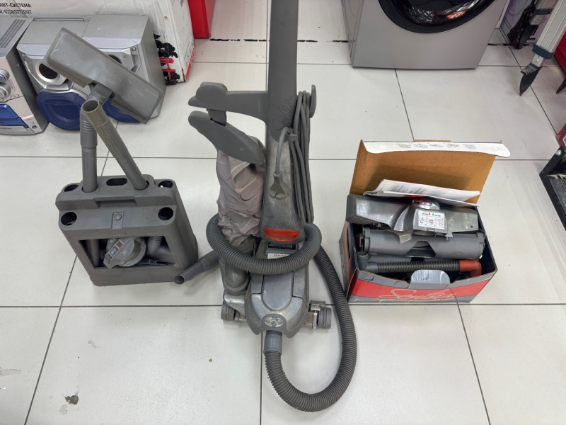 Пылесос Kirby Sentria G10e