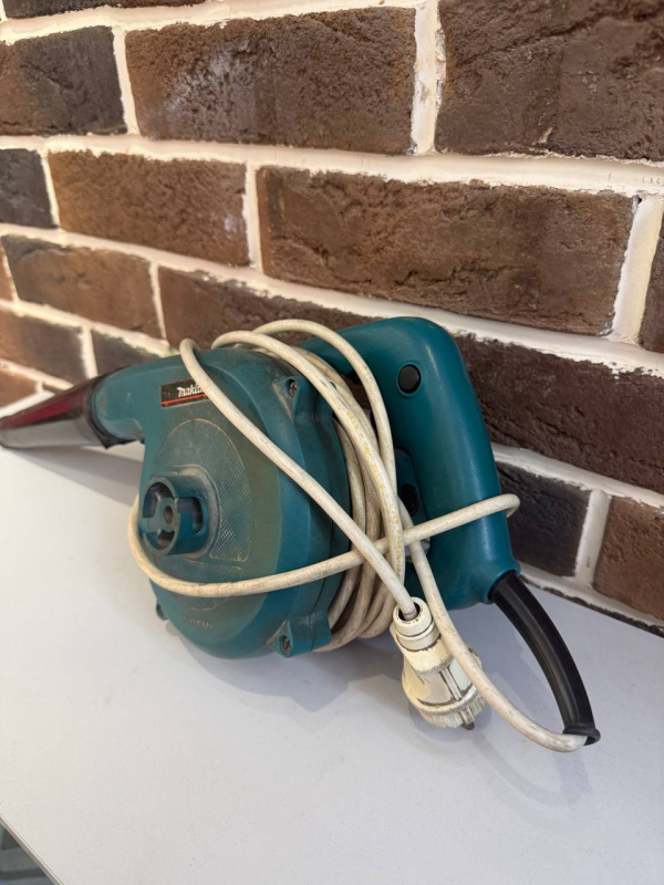 Воздуходувки Makita UB1101